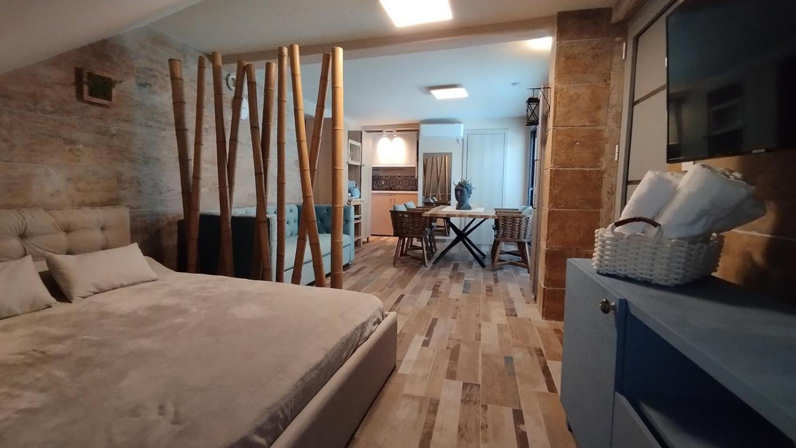 La Grande Suite22 Néa Fókaia Εξωτερικό φωτογραφία